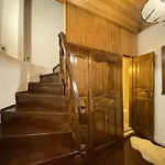 Historic Luetfi Pasha House In Balat 2br Vila *