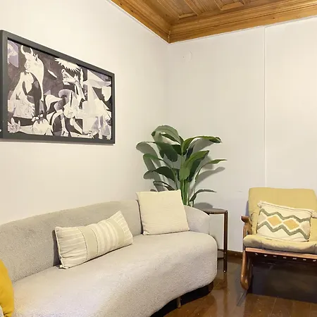 Villa Historic Luetfi Pasha House In Balat 2br