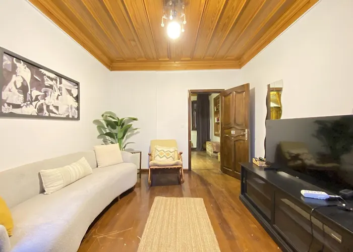 Villa Historic Luetfi Pasha House In Balat 2br