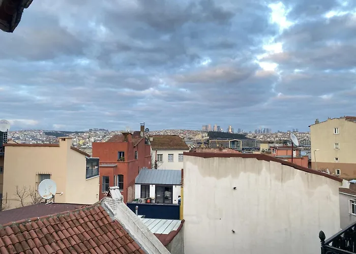 Historic Luetfi Pasha House In Balat 2br * איסטמבול